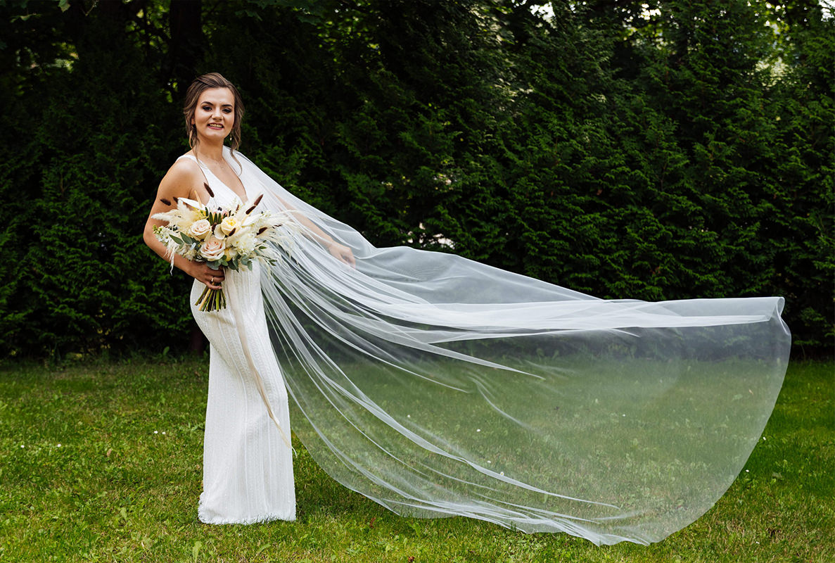 portret pani młodej